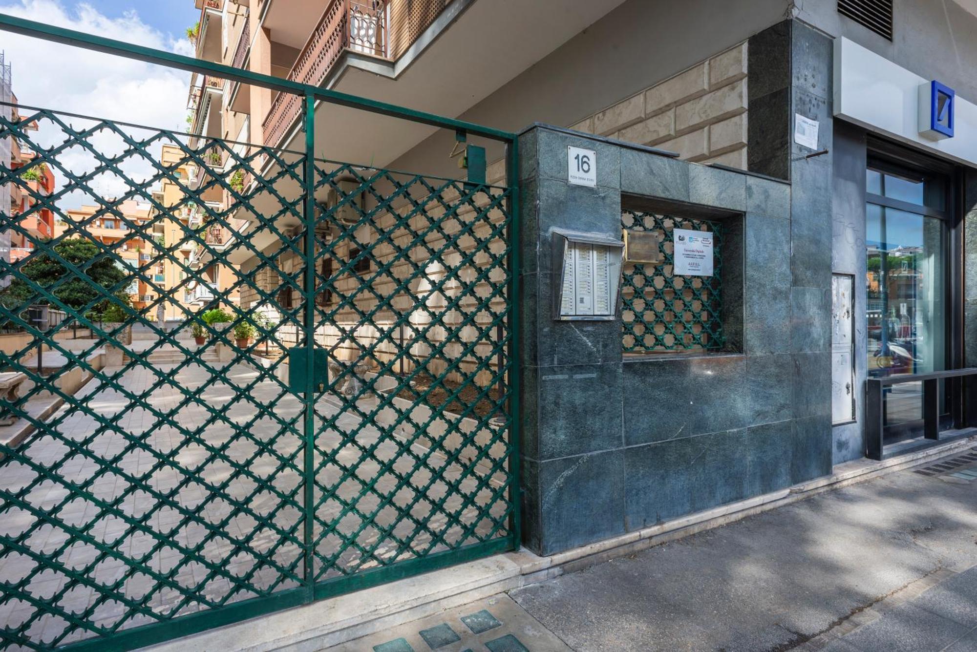 Apartamento La Casa Di Emy Roma Exterior foto